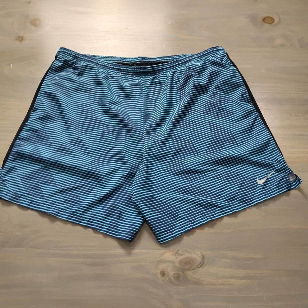 Nike Swim Trunks Mens XL Blue Striped Geo Fully Lined Drawstring Shorts Dri Fit